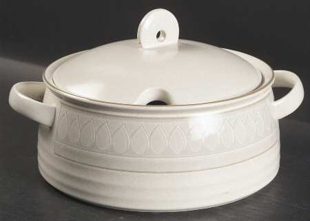 Claridge 1.5 Qt Round Covered Casserole