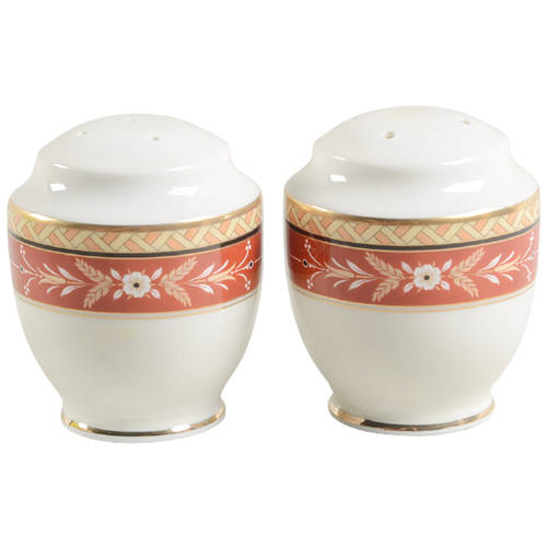 Salt & Pepper Set