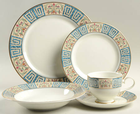 Windsor Crest 5 Piece Place Setting