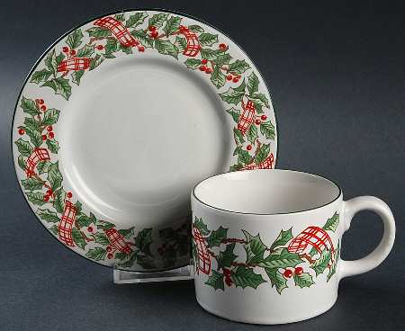 Holiday Ribbon Flat Cup & Saucer Set