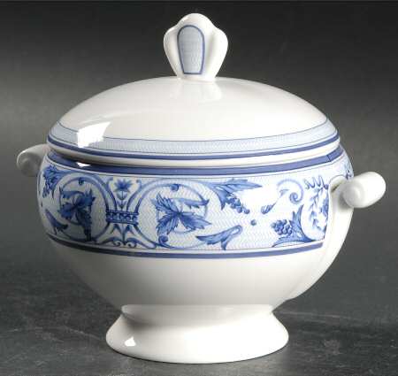 Abbey Court Sugar Bowl & Lid
