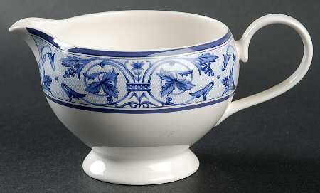 Abbey Court Creamer