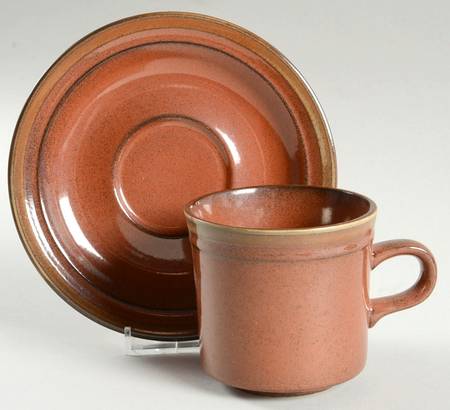 Doby Flat Cup & Saucer Set