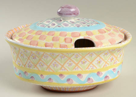 Summer Frock Sauce Boat & Lid