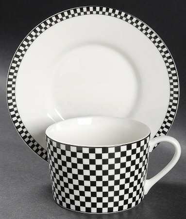Vassar Black Flat Cup & Saucer Set
