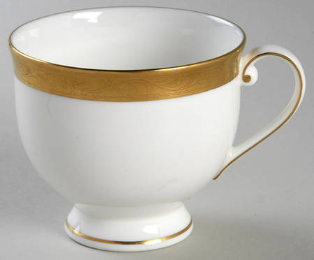 Crown Jewel Footed Cup