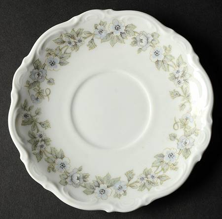 Bridal Veil Saucer