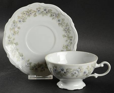 Bridal Veil Footed Cup & Saucer Set
