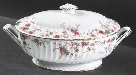 Ancestral (Wreath Backstamp) Oval Tureen & Lid
