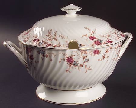 Ancestral (Wreath Backstamp) Tureen &  Lid