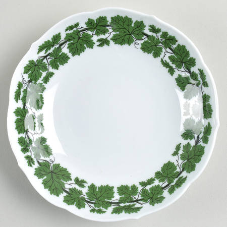 Full Green Vine (Scalloped, No Trim) Saucer