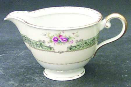 Dexter (Unknown Shape) Creamer