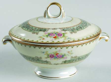 Dexter (Unknown Shape) Sugar Bowl & Lid