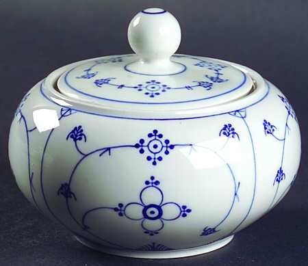 MOS3 Sugar Bowl & Lid by Moschendorf