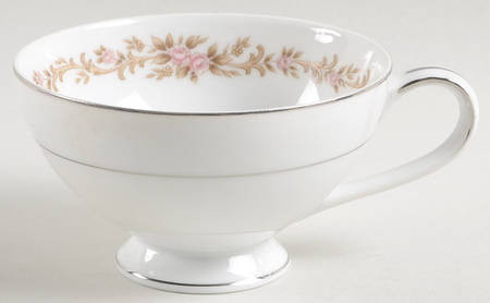 Ramona Footed Cup