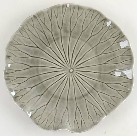 Lotus Pewter by Metlox - Poppytrail - Vernon