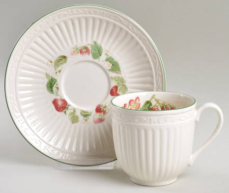 Summer Trellis Footed Cup & Saucer Set