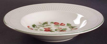 Summer Trellis Large Rim Soup Bowl