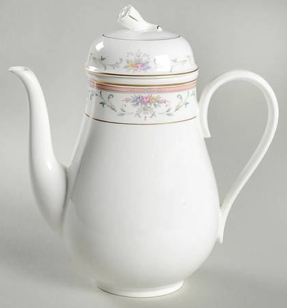 Spring Crest Coffee Pot & Lid
