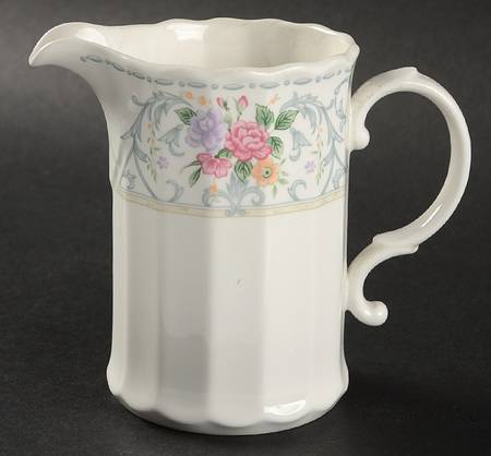 Brocade Creamer
