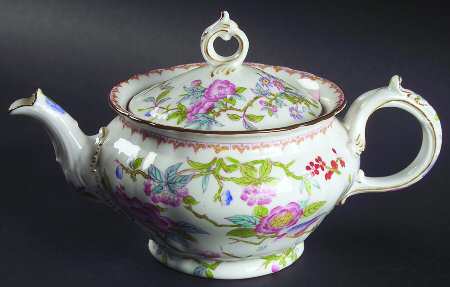 Cuckoo (Scalloped, White, Globe Backstamp) Mini Teapot & Lid