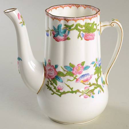 Cuckoo (Scalloped, White, Globe Backstamp) Mini Coffee Pot No Lid