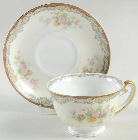 Marlborough Footed Cup & Saucer Set by Meito