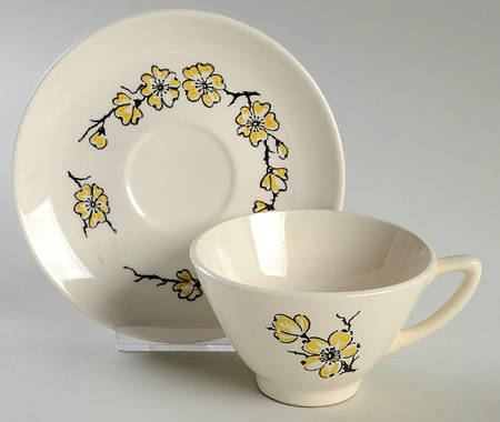 Dixie Dogwood Flat Cup & Saucer Set