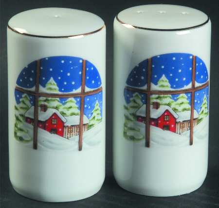 The Night Before Christmas Salt & Pepper Set