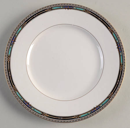 Plaza Court Black Salad Plate
