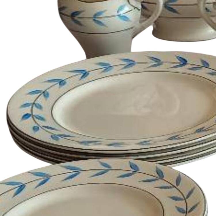 Laurel Wreath by Myott Staffordshire