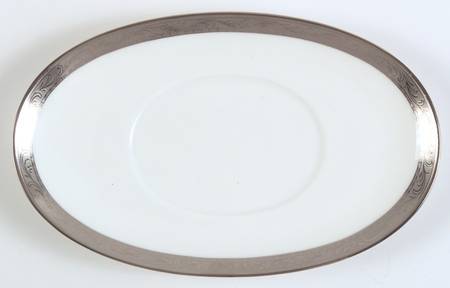 Crown Jewel Platinum Underplate for Gravy Boat