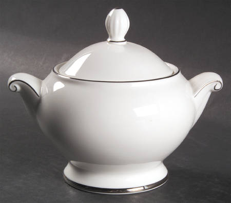 Cameo Platinum Sugar Bowl & Lid