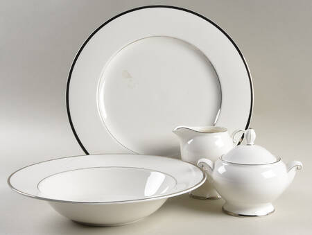Cameo Platinum 5 Piece Hostess Set