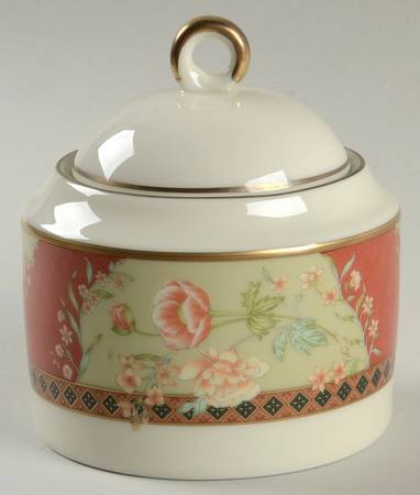 Camellia Sugar Bowl & Lid