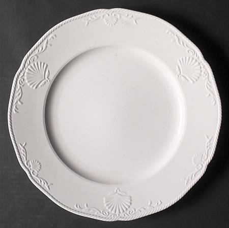 South Hampton White 12" Chop Plate (Round Platter)