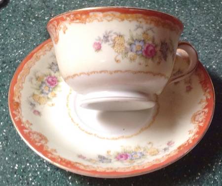 MRU7 Footed Cup & Saucer Set by Maruichi