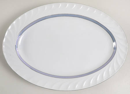Delmonico 16" Oval Serving Platter by Meito