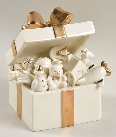 Holiday Elegance Musical Figurine