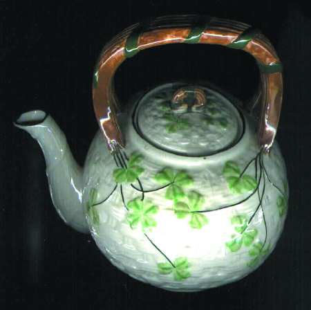 Clovia by Maruhon Ware (Japan)