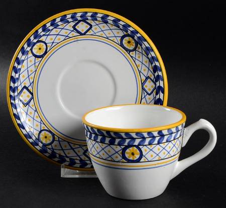 Amaro Flat Cup & Saucer Set