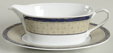 Delacourt Gravy Boat & Underplate