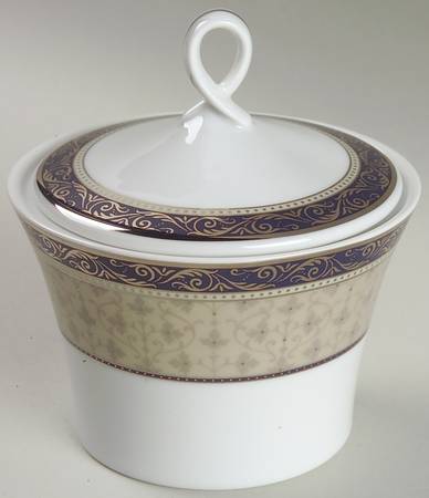 Delacourt Sugar Bowl & Lid