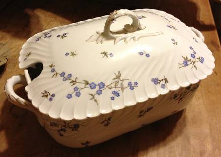 2435 Rectangular Tureen & Lid