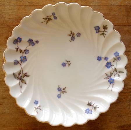 2435 Salad Plate