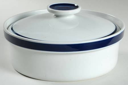 Blue Monterrey 2.5 Qt Round Covered Casserole