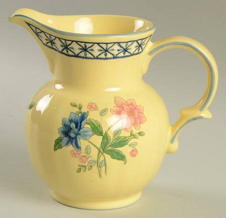 Le Jardin Creamer by Mikasa