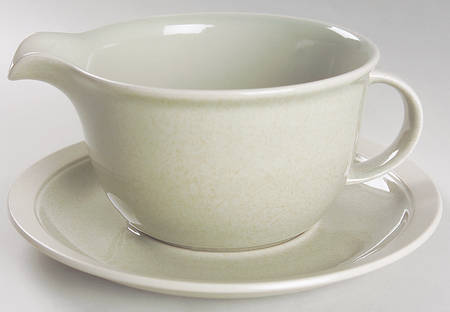 Mesa Verde Round Gravy Boat & Underplate