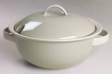 Mesa Verde 2 Qt Round Covered Casserole