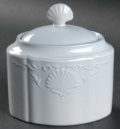 South Hampton Blue Sugar Bowl & Lid